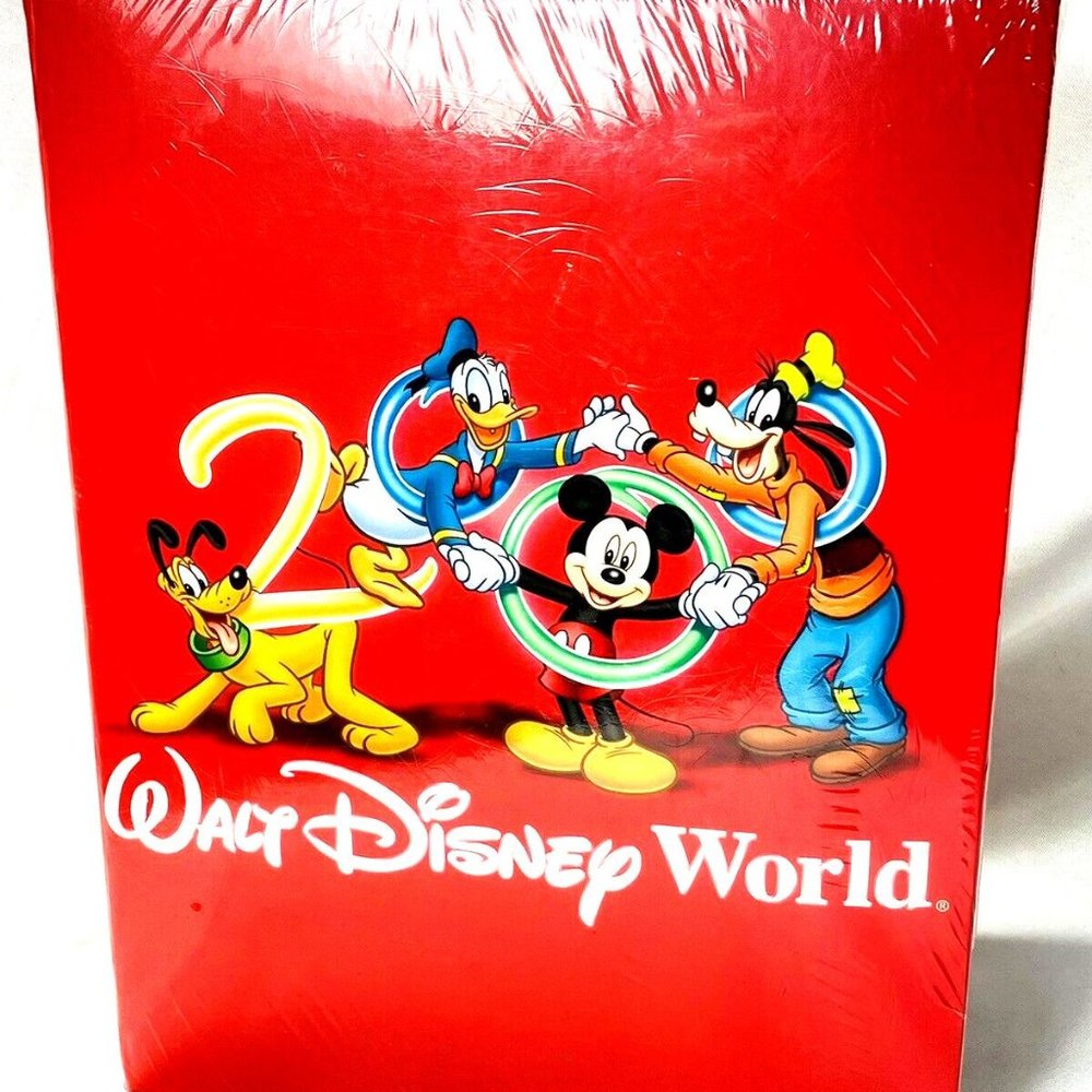 Walt Disney World 2000 Photo Album 50 Pocket Page Holds 200 4x6 Pictures Vintage